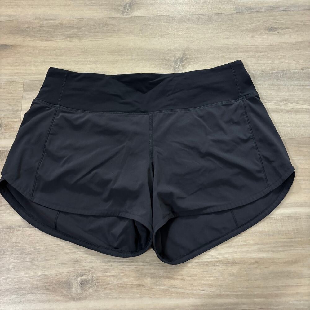 Lululemon Speed Up Mid-Rise Short 4" Women Size 8 Black